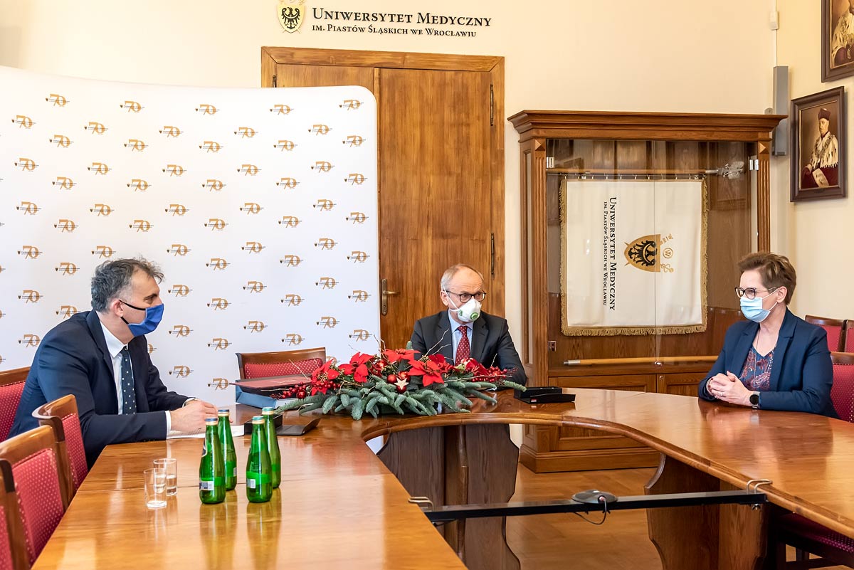 Kajima spotkanie Uniwersytet Medyczny we Wrocławiu