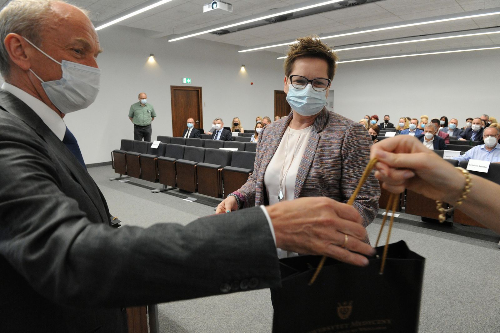Prof. Piotr Ponikowski dziękuję za wsparcie w epidemii
